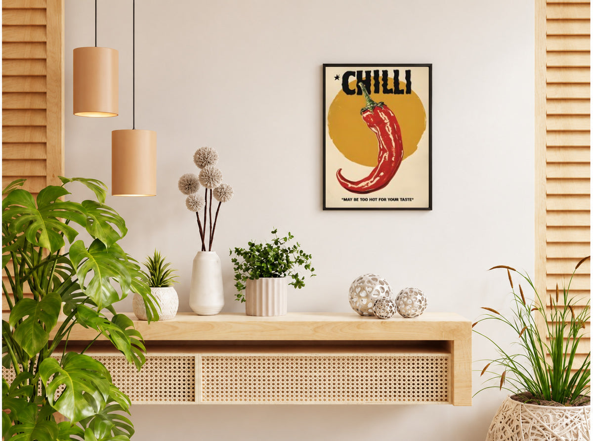 تنسيق توضيحي لبوستر Chilli بفريم في ركن منزلي