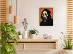 تنسيق توضيحي لبوستر Scream بفريم في ركن منزلي