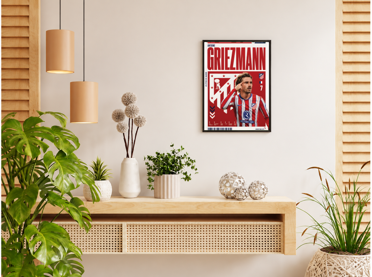 بوستر Antoine Griezmann بفريم أسود من T33