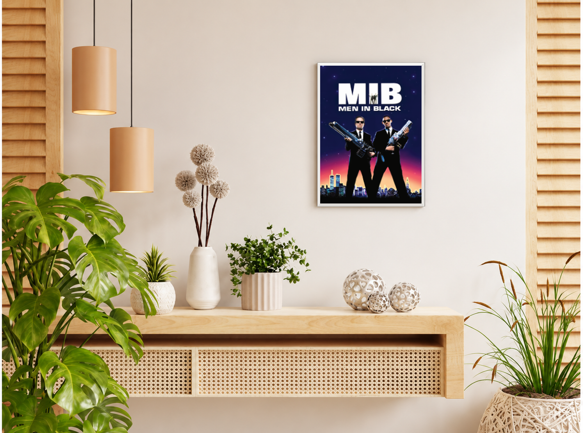 بوستر Men in Black بفريم أبيض من T33