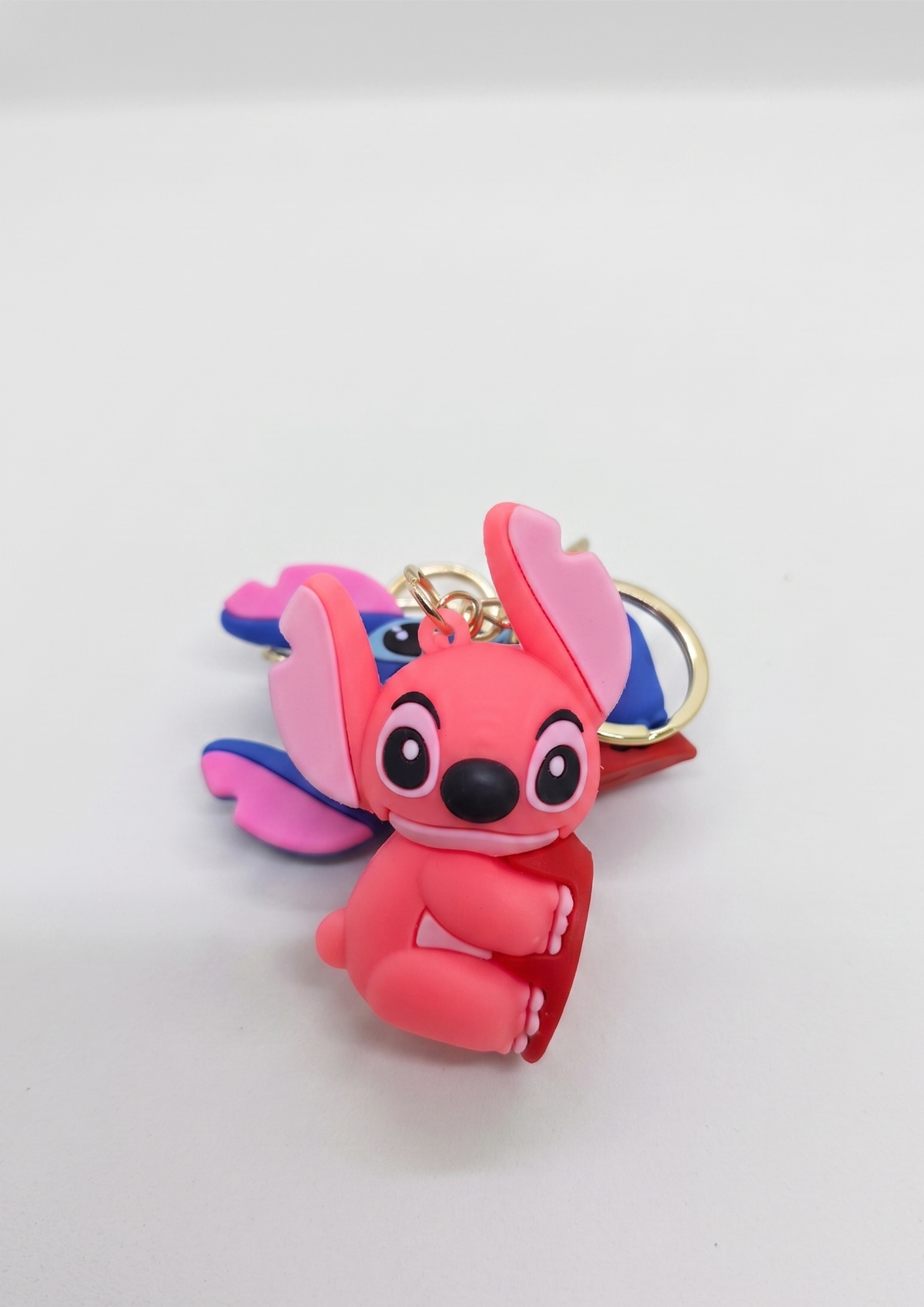 طقم ميداليات رابر Stitch and Angel من قطعتين من T33